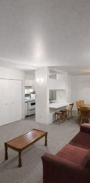 PROMO - Avril GRATUIT, Mai 50%, 4 1/2, 2 CAC, Vieux Quebec, - Photo 1