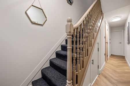 Room in a Shared House, Carmichael Road, SE25 - Photo 4