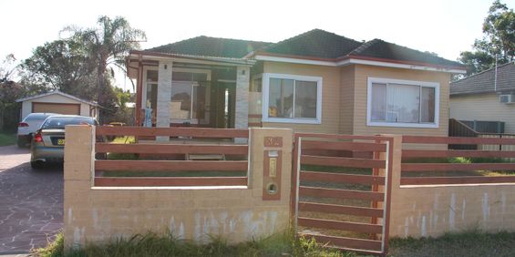 NEAT & TIDY - Photo 3