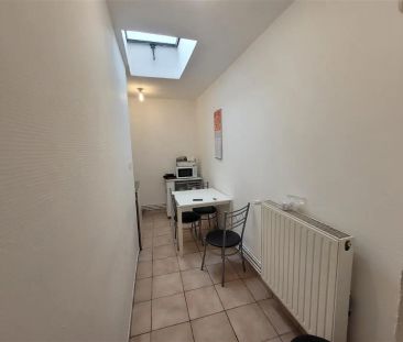 Location appartement 1 pièce - 30.6m² à Lille (59000) - Photo 2