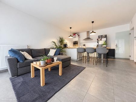 Appartement te huur - Foto 2