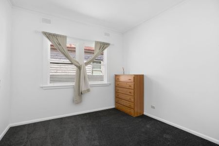 Unit 1/120 Albert Street, Sebastopol - Photo 2