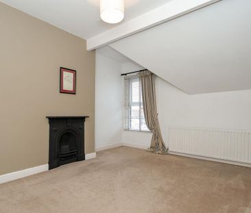 3 bedroom maisonette to rent - Photo 6