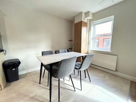 404 College Court Central, Belfast, BT1 6BZ - Photo 3