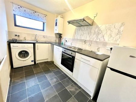 2 bedroom apartment to rent - Photo 2