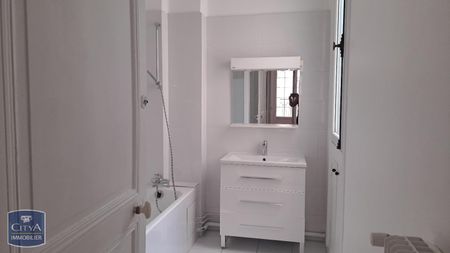 Location Appartement 6 pièces 134m² PARIS 6ème - Photo 3