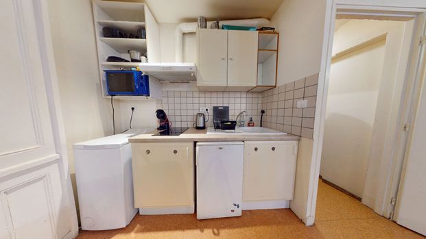 Apartment - Photo 1