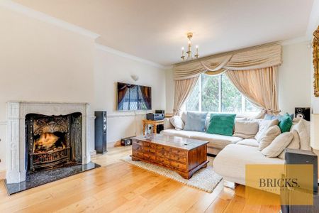 4 bedroom detached house to rent - Photo 4