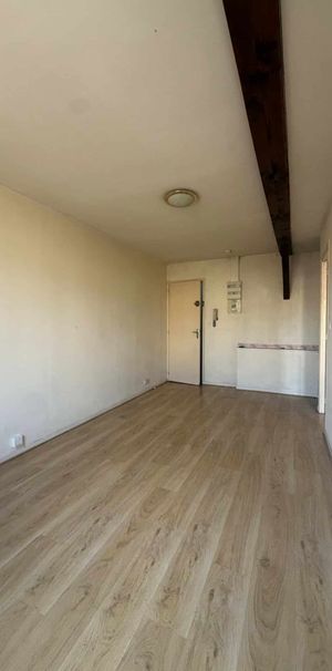 T2 de 33 m² – Place des Carmes – LOCATION – LIMOGES – BEGIP - Photo 1
