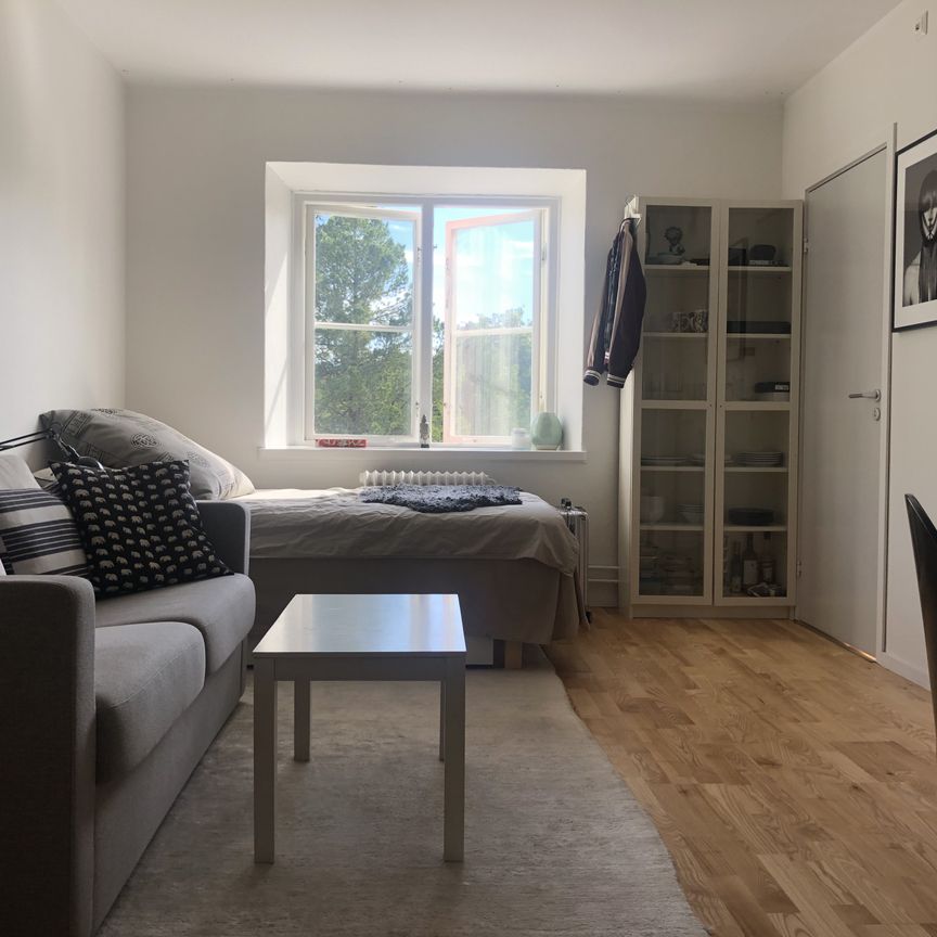 Follingbogatan, Bromma - Photo 1