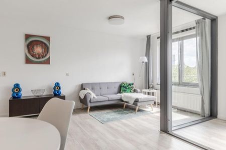 Te huur: Appartement Bijlmerdreef in Amsterdam - Photo 2