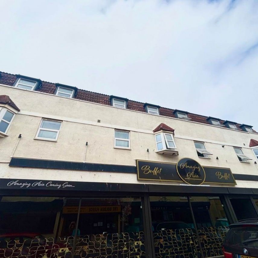 Weston-super-Mare, North Somerset - Photo 1