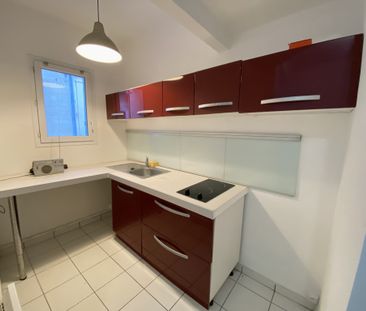 T2 Ecusson - Photo 1