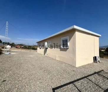 Alquiler de casa o chalet independiente en Poligono 2, 2 - Photo 5