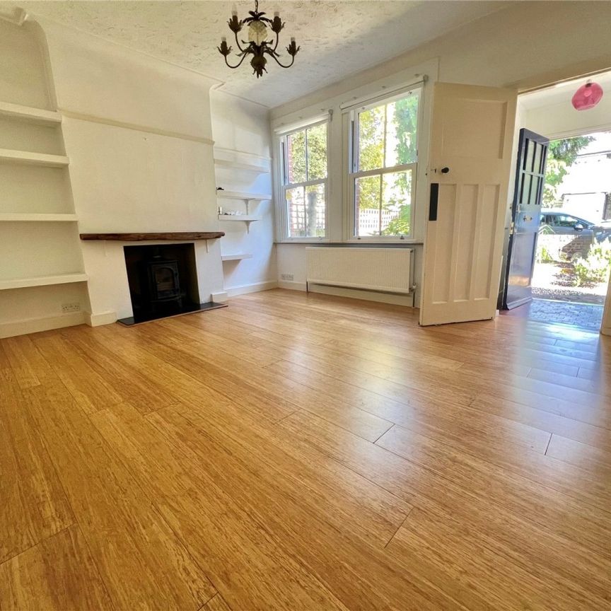 Truro Road, N22, London - Photo 1