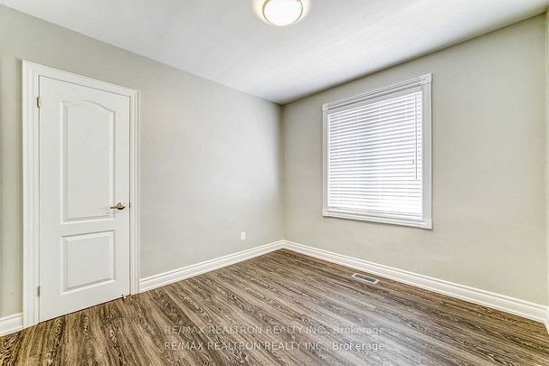 For Lease - 39 Aveline Crescent Unit# Main, Toronto, Ontario - Photo 1
