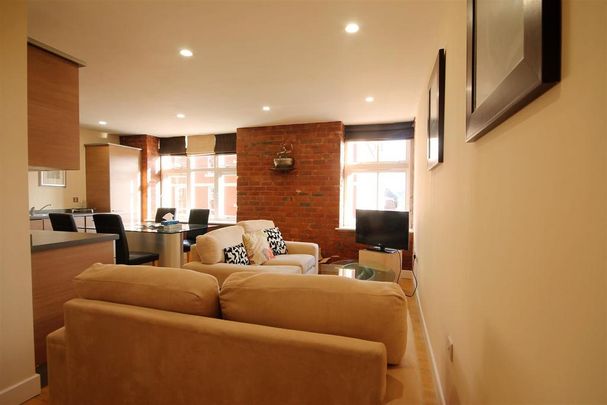 3 bedroom apartment to rent - Photo 1