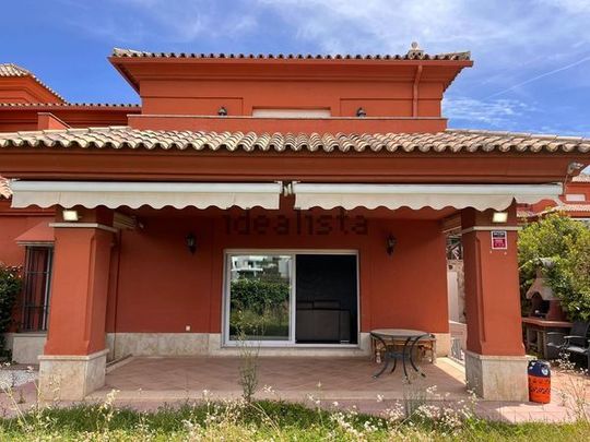 Alquiler de chalet pareado en Lugar Urbanizacion Santa Clara Golf - Foto 1