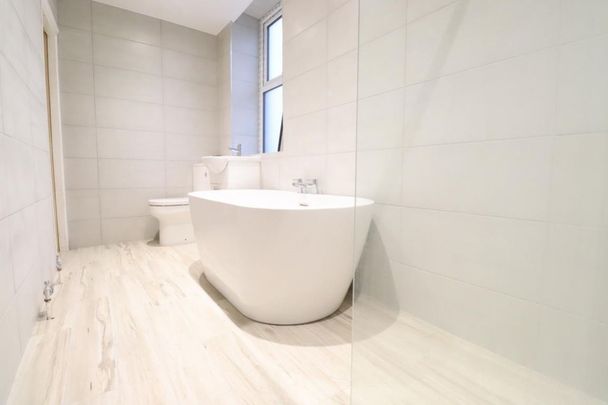2 Bedroom - Photo 1