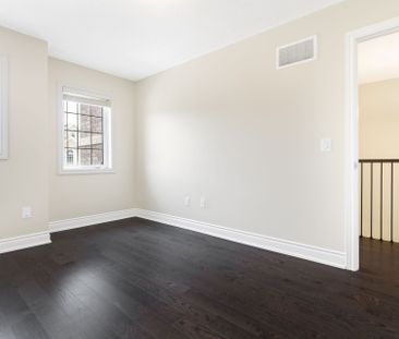 For Lease - 40 Donald Stewart Road, Brampton, Ontario - Photo 5