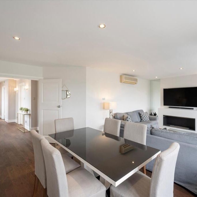 2 Bed Penthouse, Brompton Road, SW3 - Photo 1