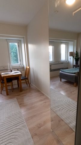 Fågelviksvägen, Norsborg - Photo 3