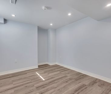 For Lease - 21 Stollar Boulevard Unit# Lower, Barrie, Ontario - Photo 2