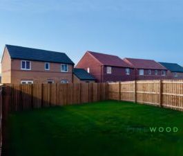 3 BEDROOM House - Detached - Photo 3