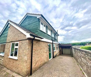 3 bedroom detached bungalow to rent - Photo 1