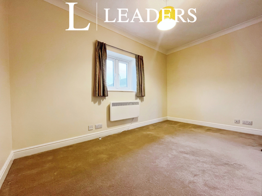 2 bedroom townhouse to rent - Photo 1