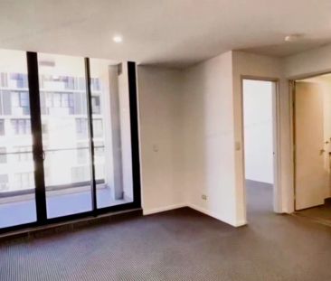 1 bed 1 bath*204 - Photo 3