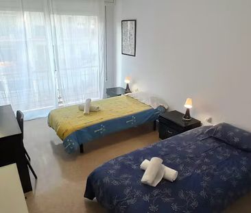 Gran Via de les Corts Catalanes, Barcelona, Catalonia 08015 - Photo 1