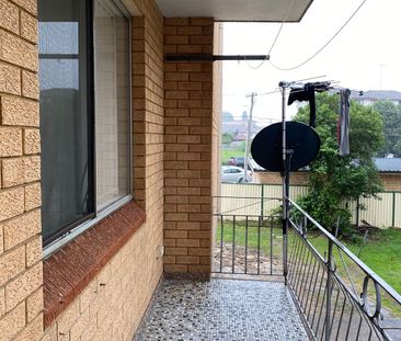 AFFORDABLE LIVING! - Photo 2