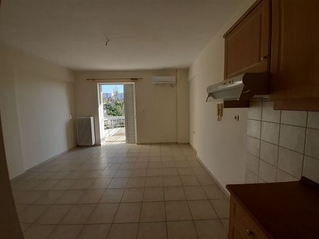 Studio/Γκαρσονιέρα για ενοικίαση Αμπελόκηποι (Πάτρα) - Φωτογραφία 2