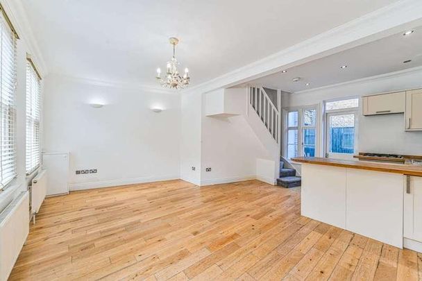 Chancery Lane, Beckenham, BR3 - Photo 1