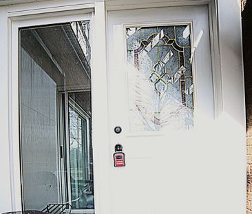 For Lease - 46 Grovetree Road Unit# Walkout Basement, Toronto, Ontario - Photo 3