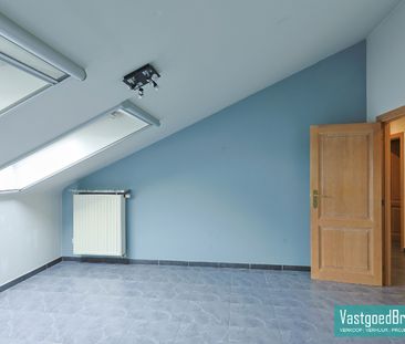 Instapklaar appartement met 3 slaapkamers en terras in hartje Zwalm - Foto 1