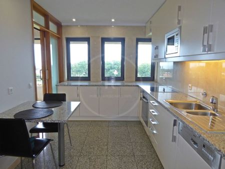 2 room luxury Apartment for rent in Quinta da Ervilha (Nevogilde), Porto, Distrito do Porto - Photo 3