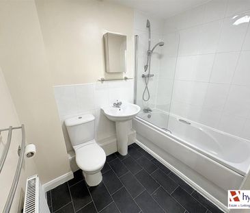 Flat 58 The Horizons, Moss Lane, BL6 5GH, BL6 5GH - Photo 2