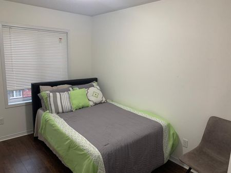 For Lease - 47 Hays Boulevard Unit# 9, Oakville, Ontario - Photo 4