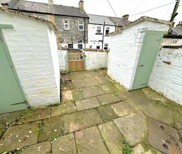 2 bedroom terraced house to rent - Photo 4