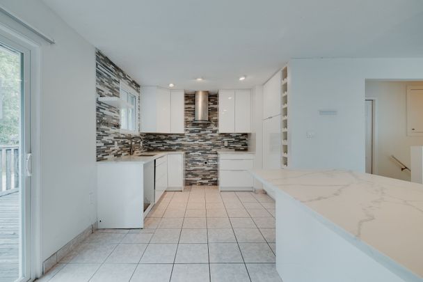 For Lease - 595 Pioneer Drive Unit# Upper, Kitchener, Ontario - Photo 1