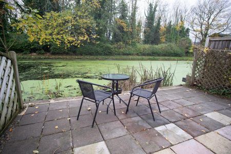 3 bedroom terraced house to rent - Photo 4