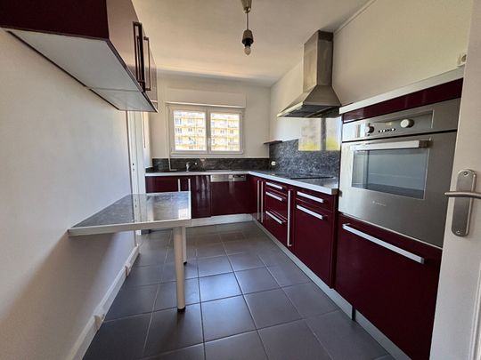 Location Appartement 3 pièces 74m² - Photo 1