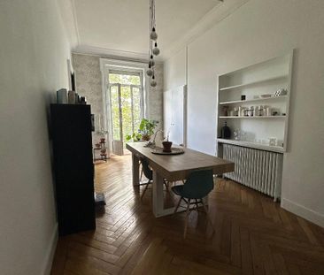 Location Appartement 7 pièces 218m² ST ETIENNE 42000 - Photo 2