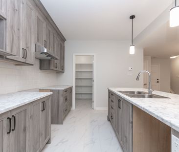 For Lease - 562 Regina Street Unit# A, Russell, Ontario - Photo 3