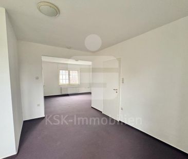 Charmante Maisonette-Wohnung mit Einbauküche in Bergheim-Mitte. - Photo 1