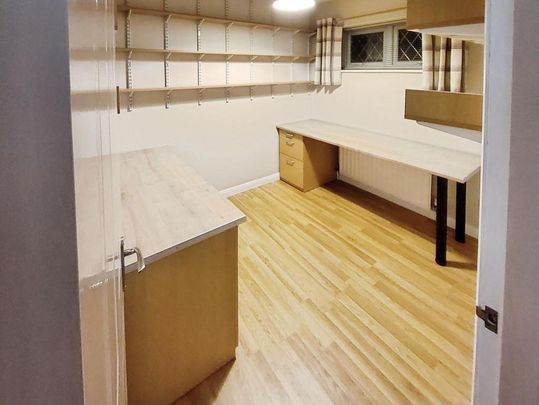 2 bedroom house to rent - Photo 1