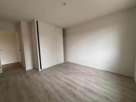 Location Appartement 2 pièces 40m² EAUNES 31600 - Photo 2