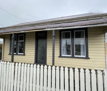 Renovated Central City cottage - Photo 4